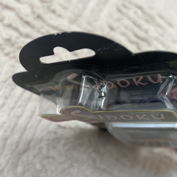 Mini sudoku Keychain Electronic Handheld Travel Game
New in original packaging - Picture 13 of 16